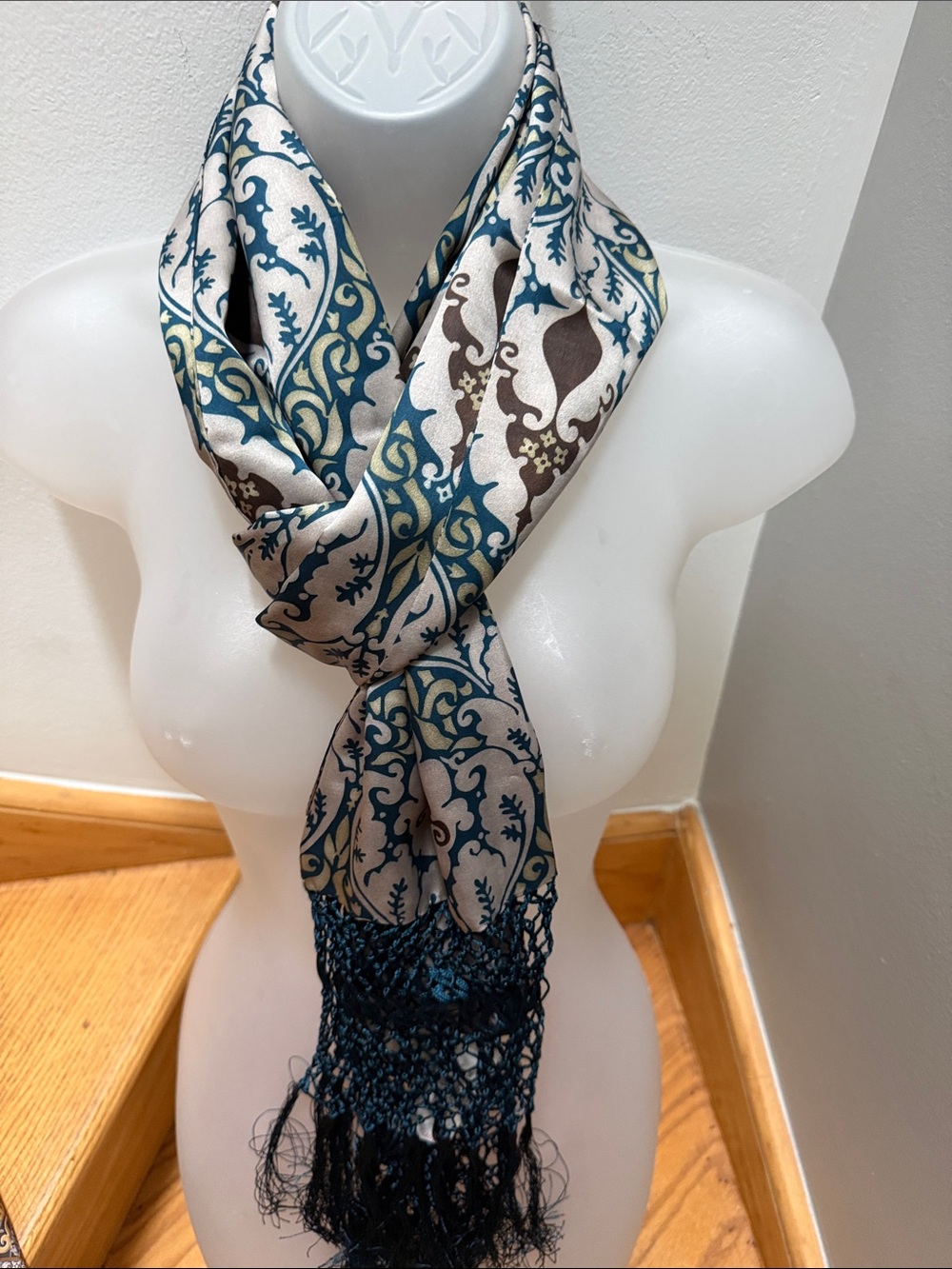 Echo Silk Damask Paisley 2-layer Shawl Knitted Macrame Fringe Blue Tan Brown